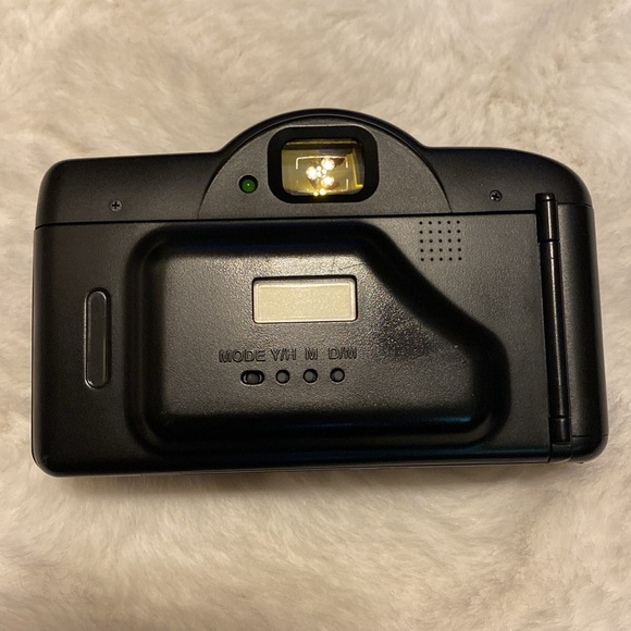 Polaroid point and shoot camera vintage - Picture 6 of 13